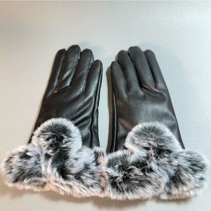 Faux Fur and Vegan Leather Women's Gloves OS